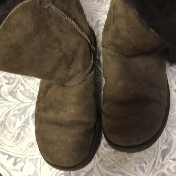 UGG Boots Women’s Size 6 Brown Suede with furry lining Good Preowned condition. - Picture 10 of 10
